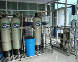 Hệ thống xử lý nước đóng chai, đóng bình